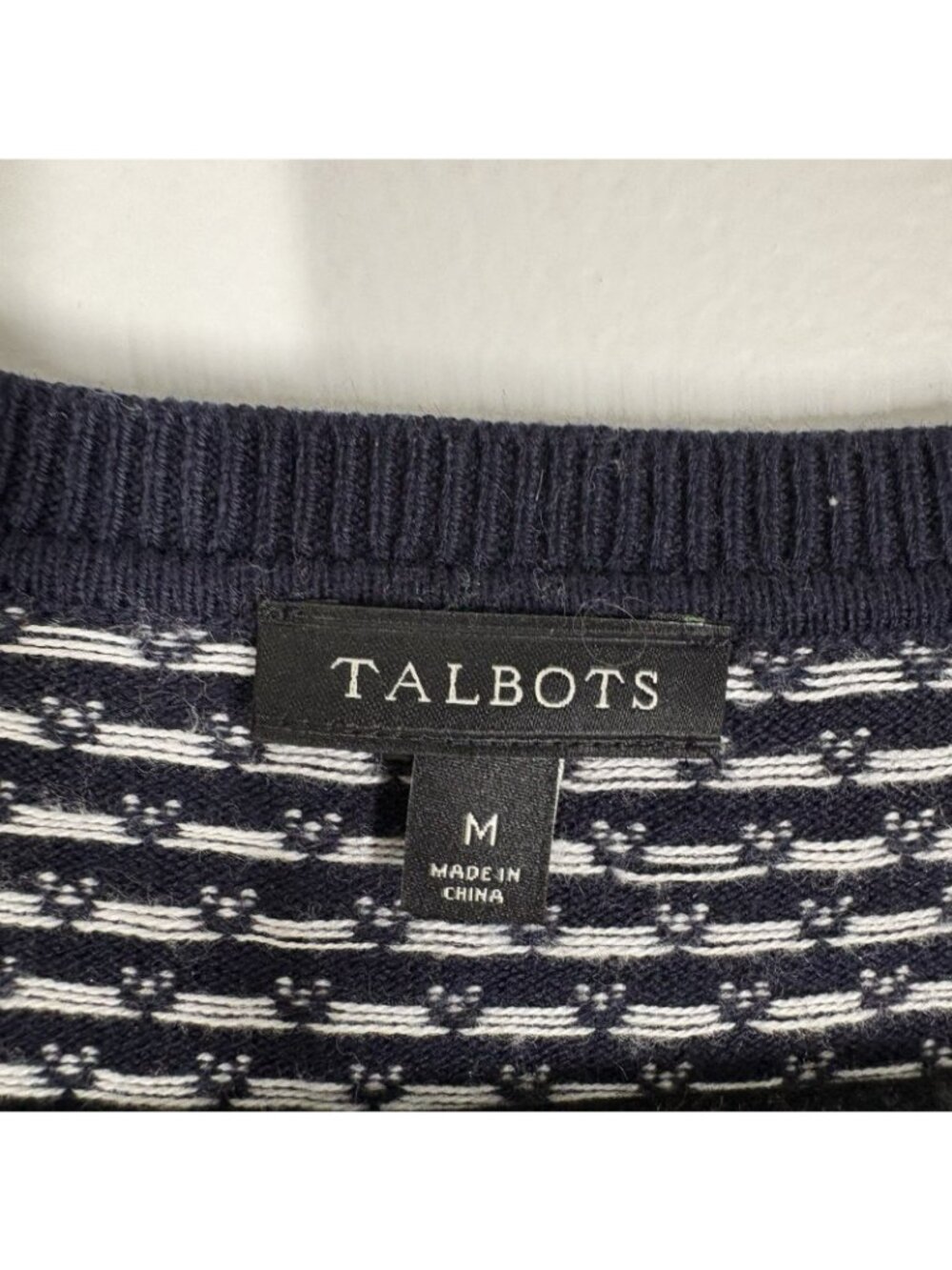 Talbots Women M Crew Neck Pullover Super Soft Sledding Dogs Winter Sweater - Picture 8 of 10
